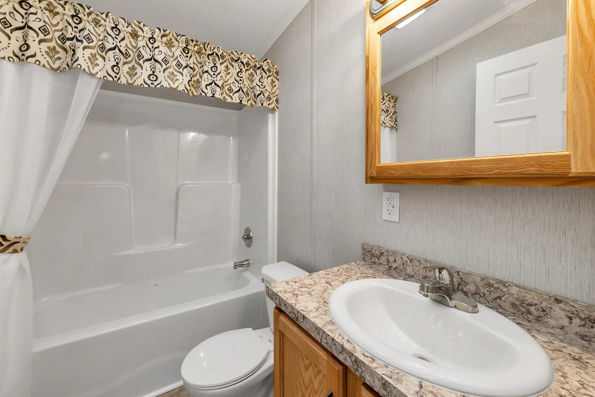 66 Lamplighter Drive Conway NH 03860