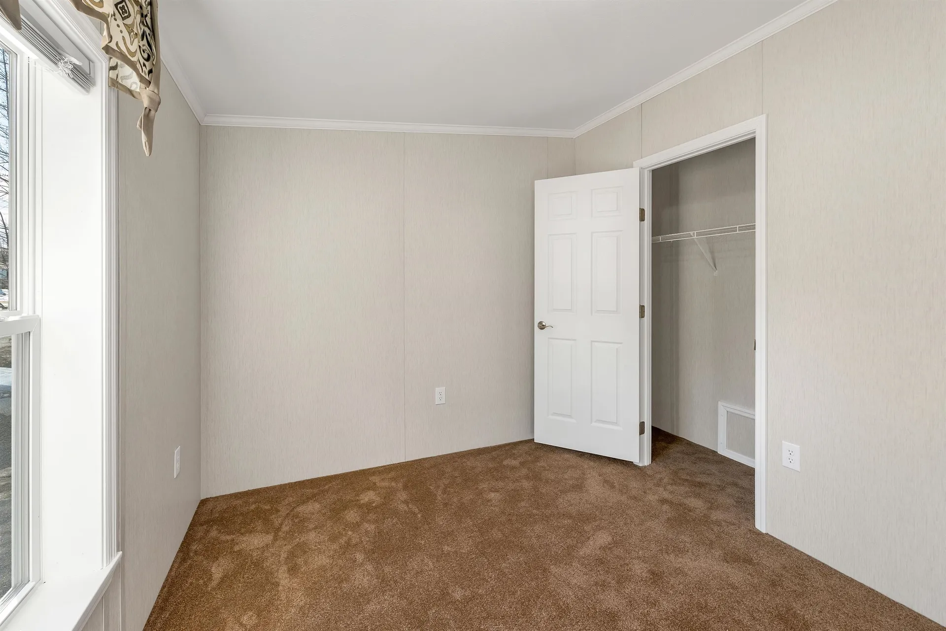 66 Lamplighter Drive Conway NH 03860