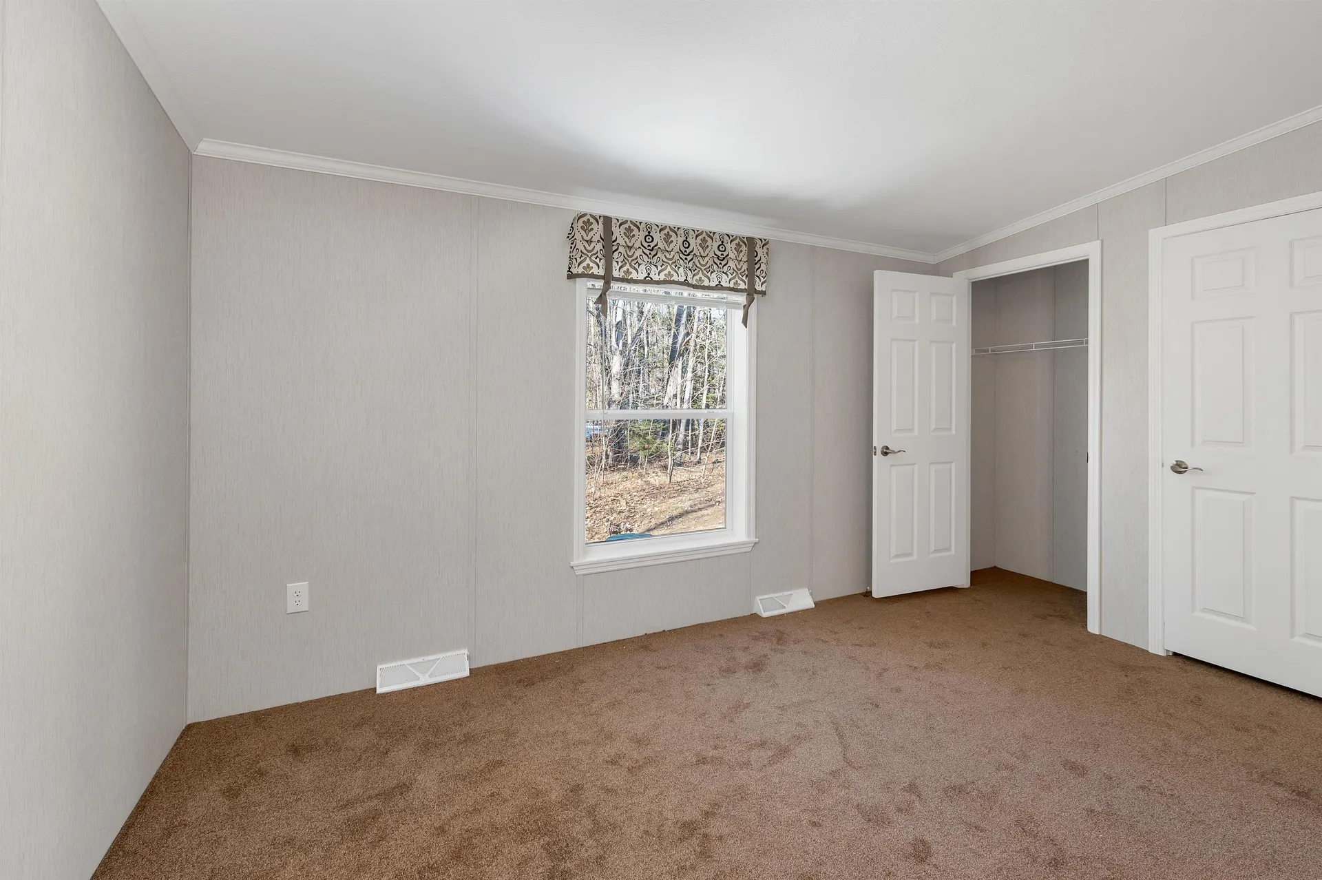 66 Lamplighter Drive Conway NH 03860