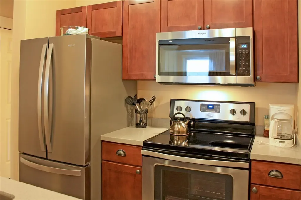 274/276 Qtr. I I Jackson Gore Inn Ludlow VT 05149