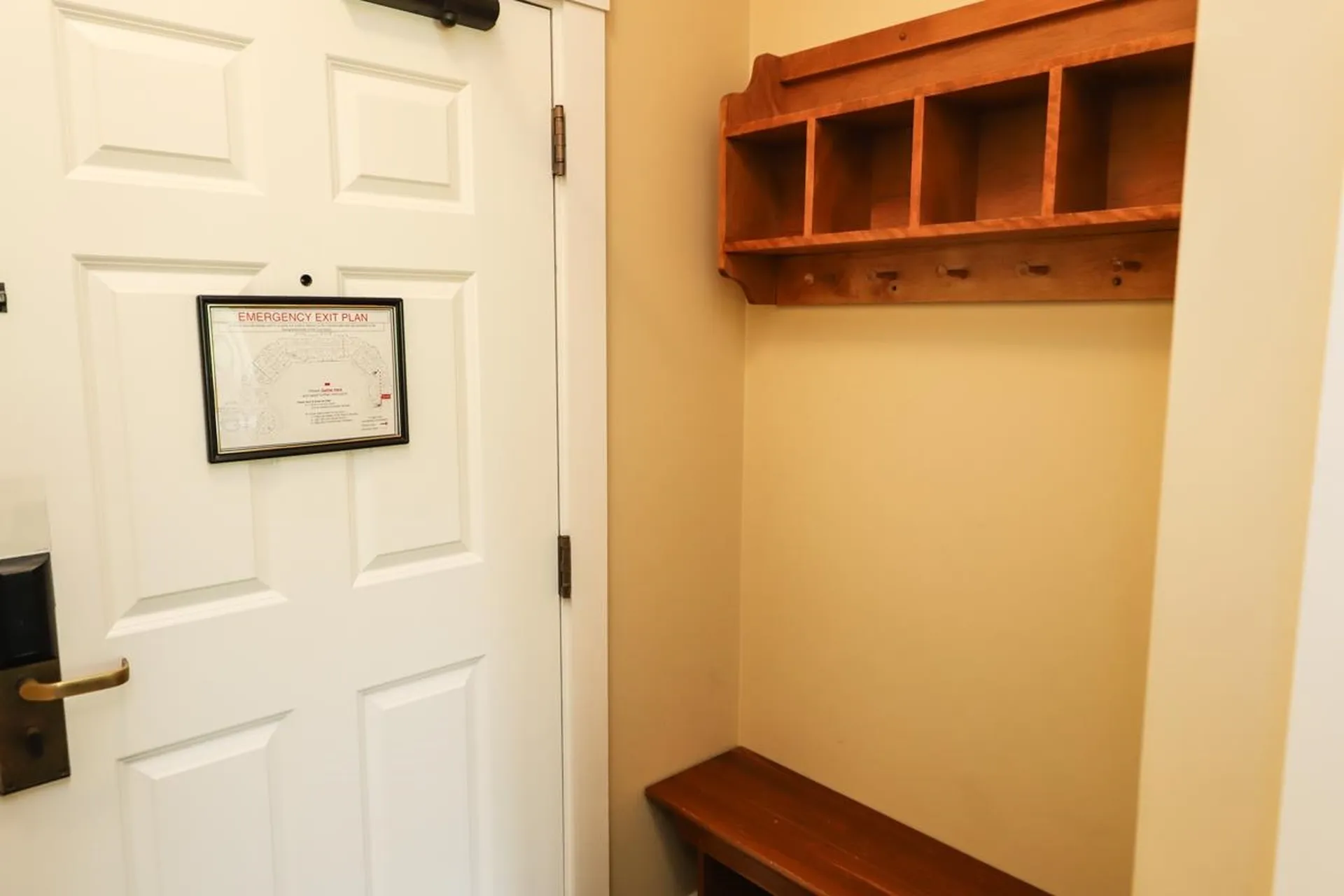 274/276 Qtr. I I Jackson Gore Inn Ludlow VT 05149