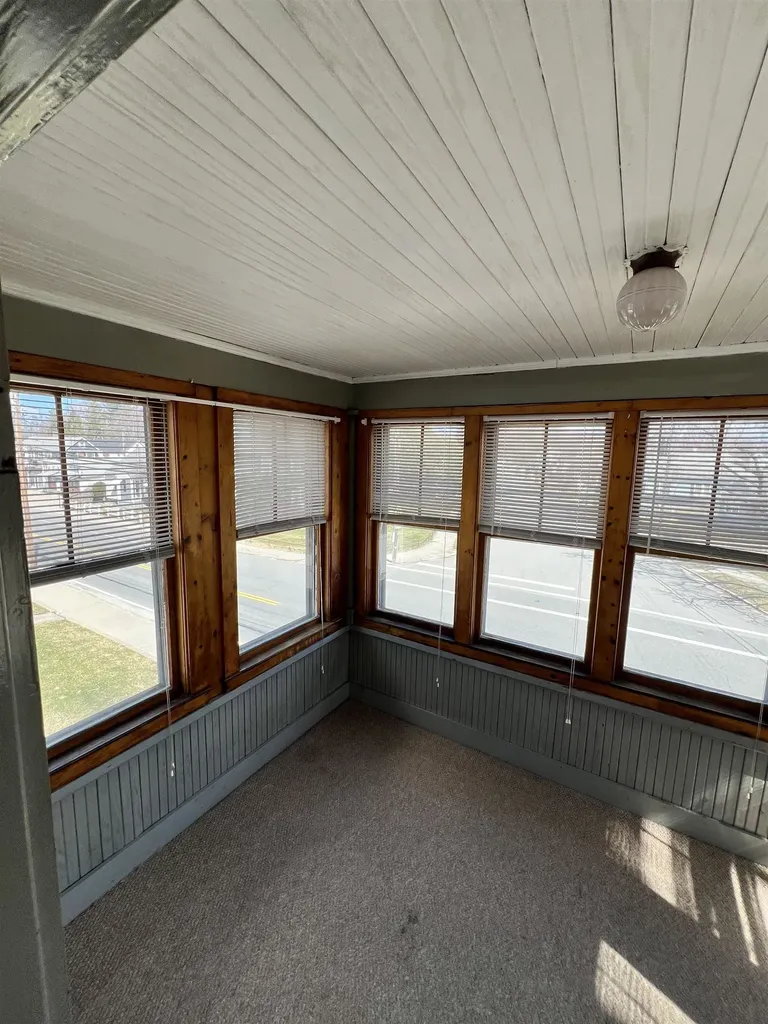 84 Allds Nashua NH 03060