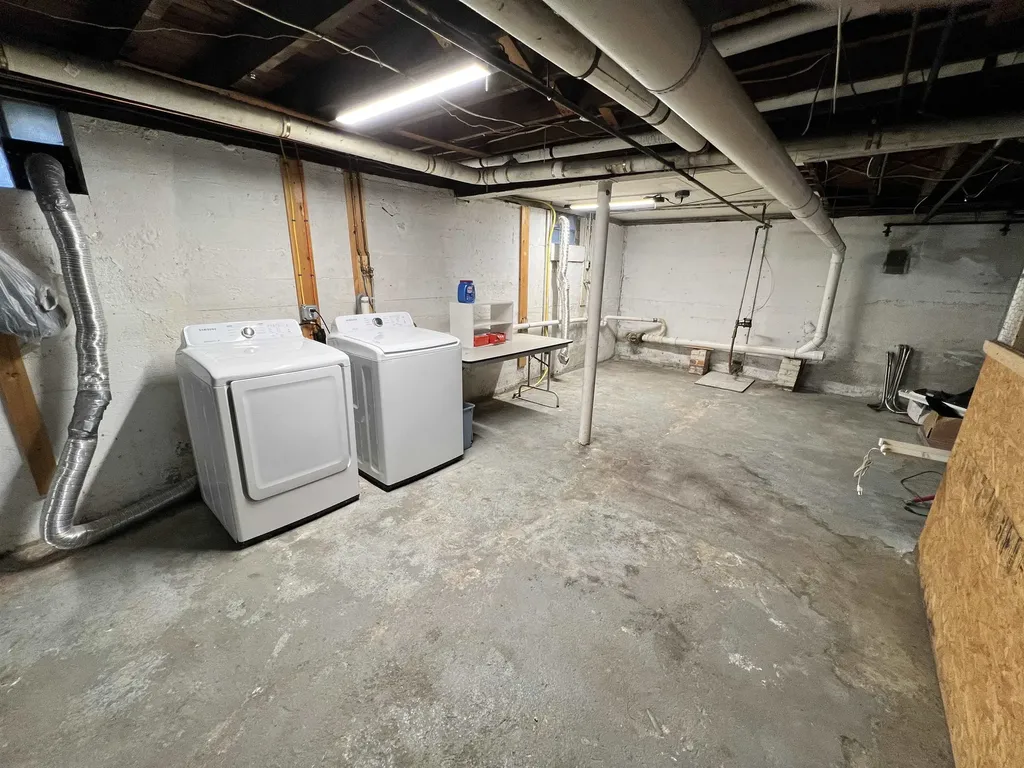 84 Allds Nashua NH 03060