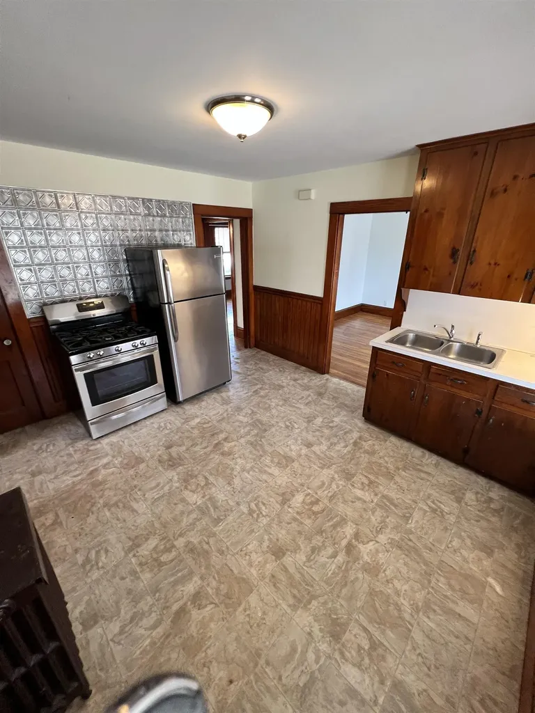 84 Allds Nashua NH 03060