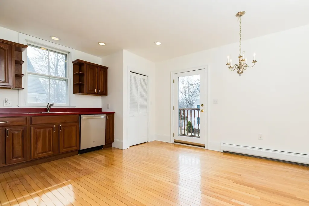 212 Miller Avenue Portsmouth NH 03801