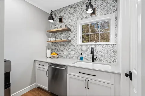 163 Nashua Road Bedford NH 03110