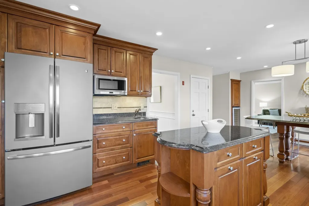 6 Downer Drive Hampton NH 03842