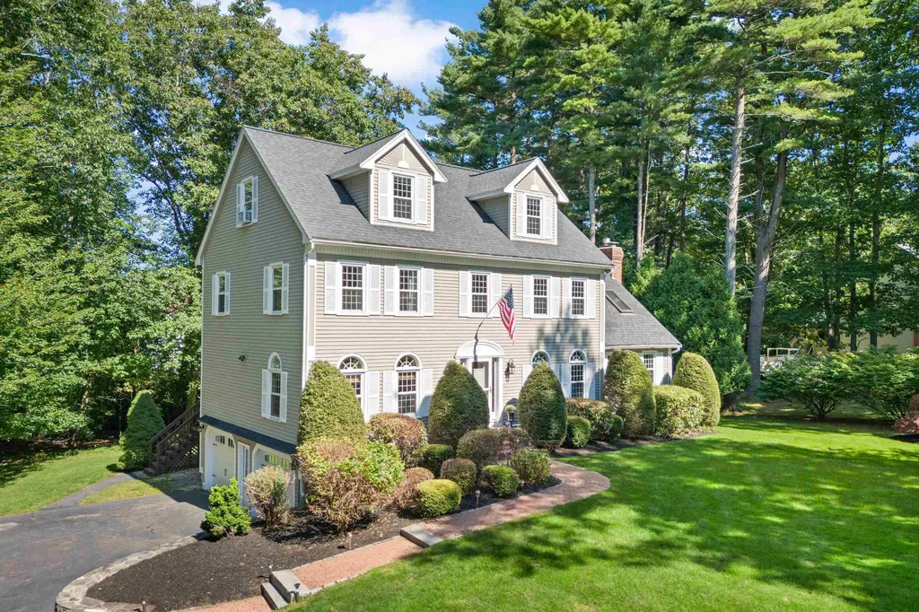 6 Downer Drive Hampton NH 03842
