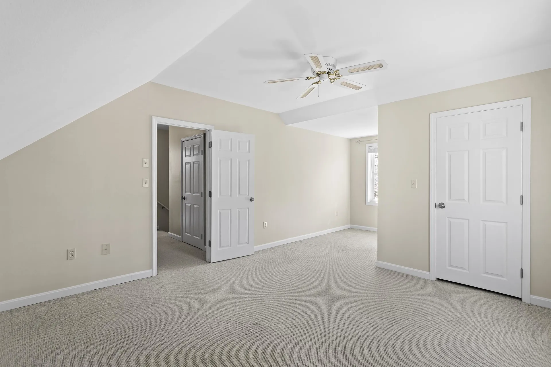 6 Downer Drive Hampton NH 03842