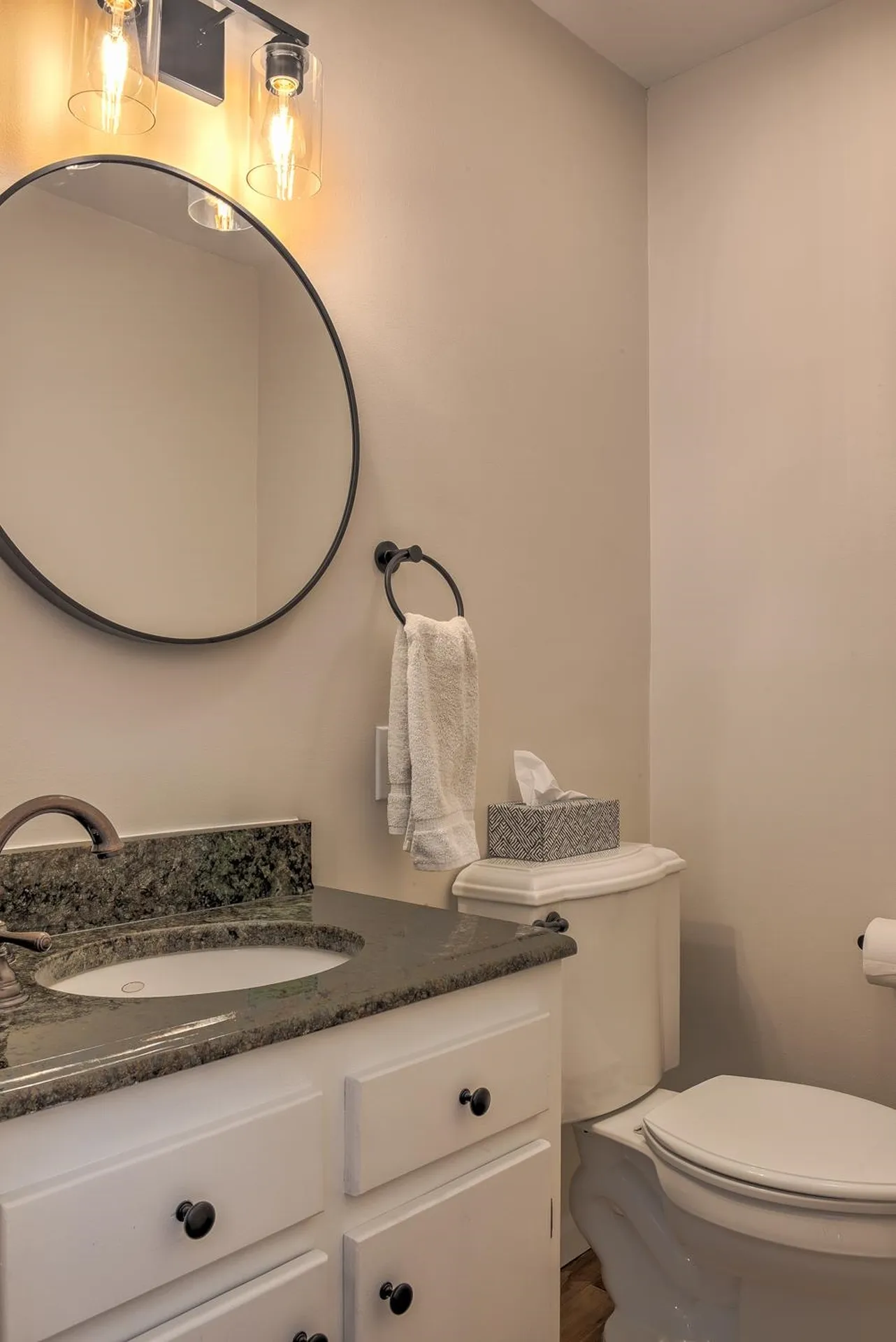 18 Algonquin Drive Keene NH 03431