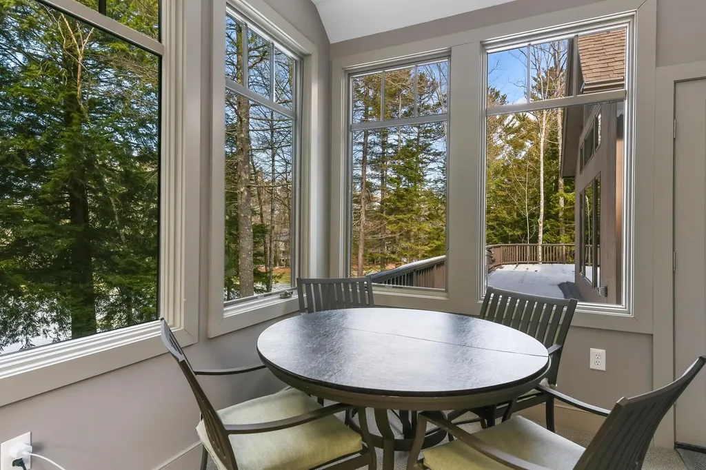 71 Greensward Drive Grantham NH 03753