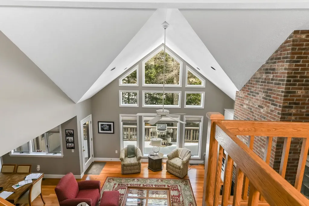 71 Greensward Drive Grantham NH 03753