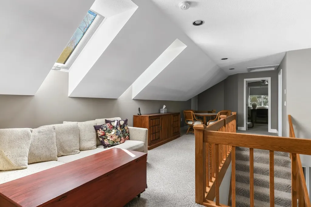 71 Greensward Drive Grantham NH 03753