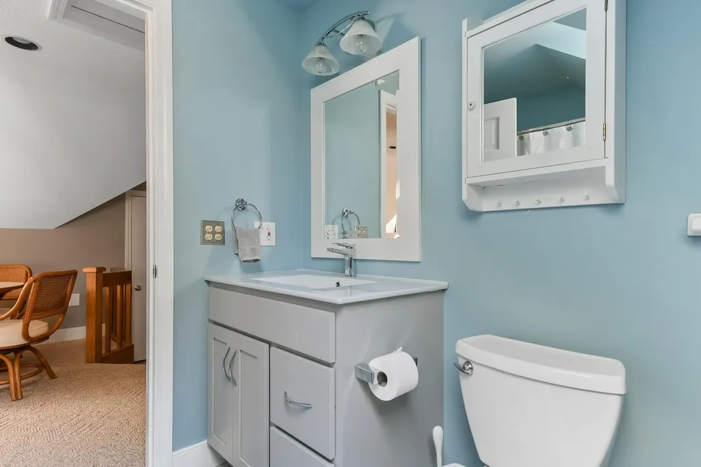 71 Greensward Drive Grantham NH 03753