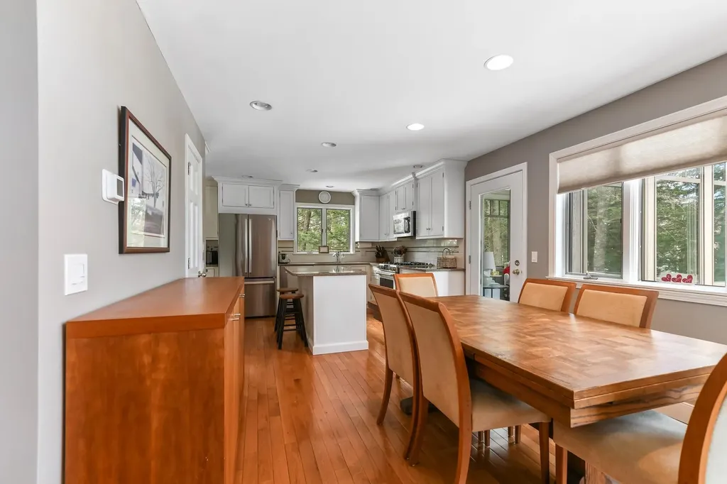 71 Greensward Drive Grantham NH 03753