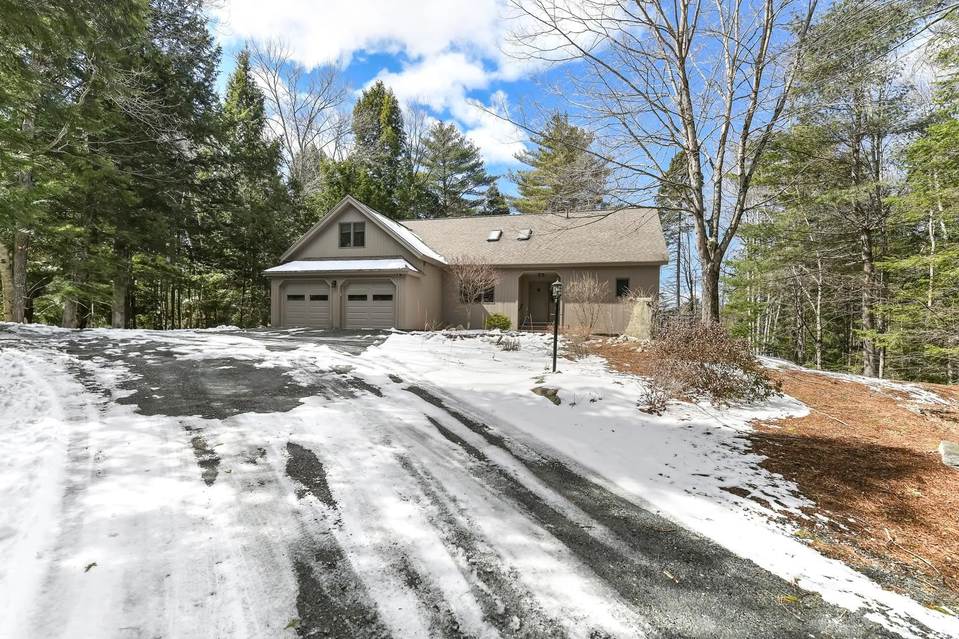 71 Greensward Drive Grantham NH 03753