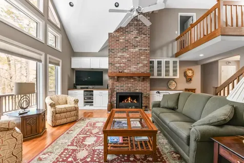 71 Greensward Drive Grantham NH 03753