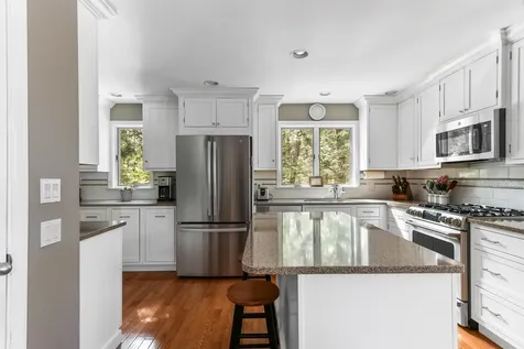 71 Greensward Drive Grantham NH 03753