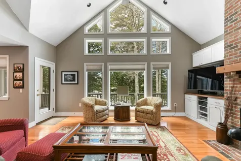 71 Greensward Drive Grantham NH 03753