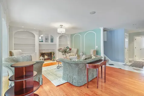 37 Brady Avenue Salem NH 03079