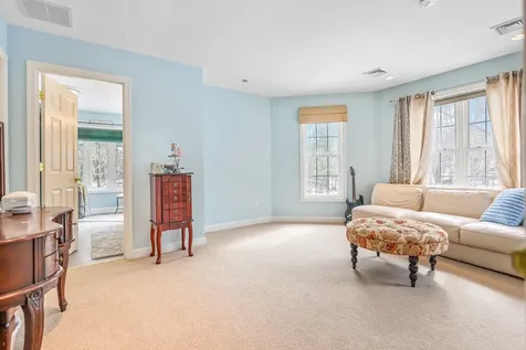 37 Brady Avenue Salem NH 03079