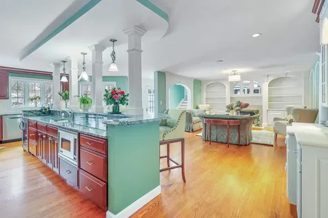 37 Brady Avenue Salem NH 03079