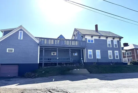 27 Myrtle Street Claremont NH 03743