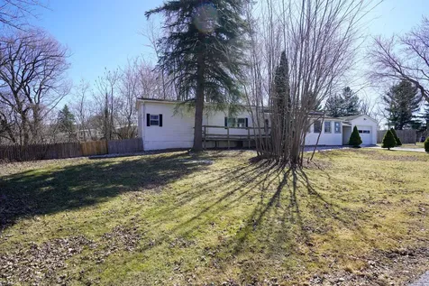 140 Huntley Avenue St. Albans Town VT 05478