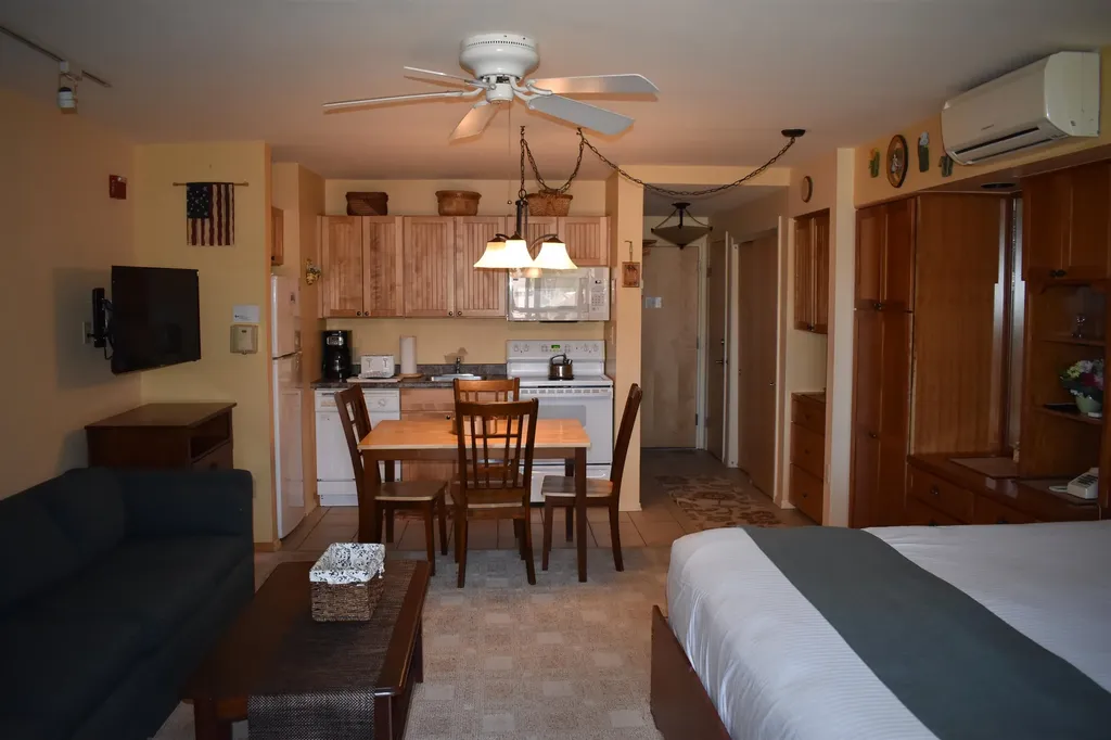 Liftside 10 At Smugglers Notch Resort Cambridge VT 05464