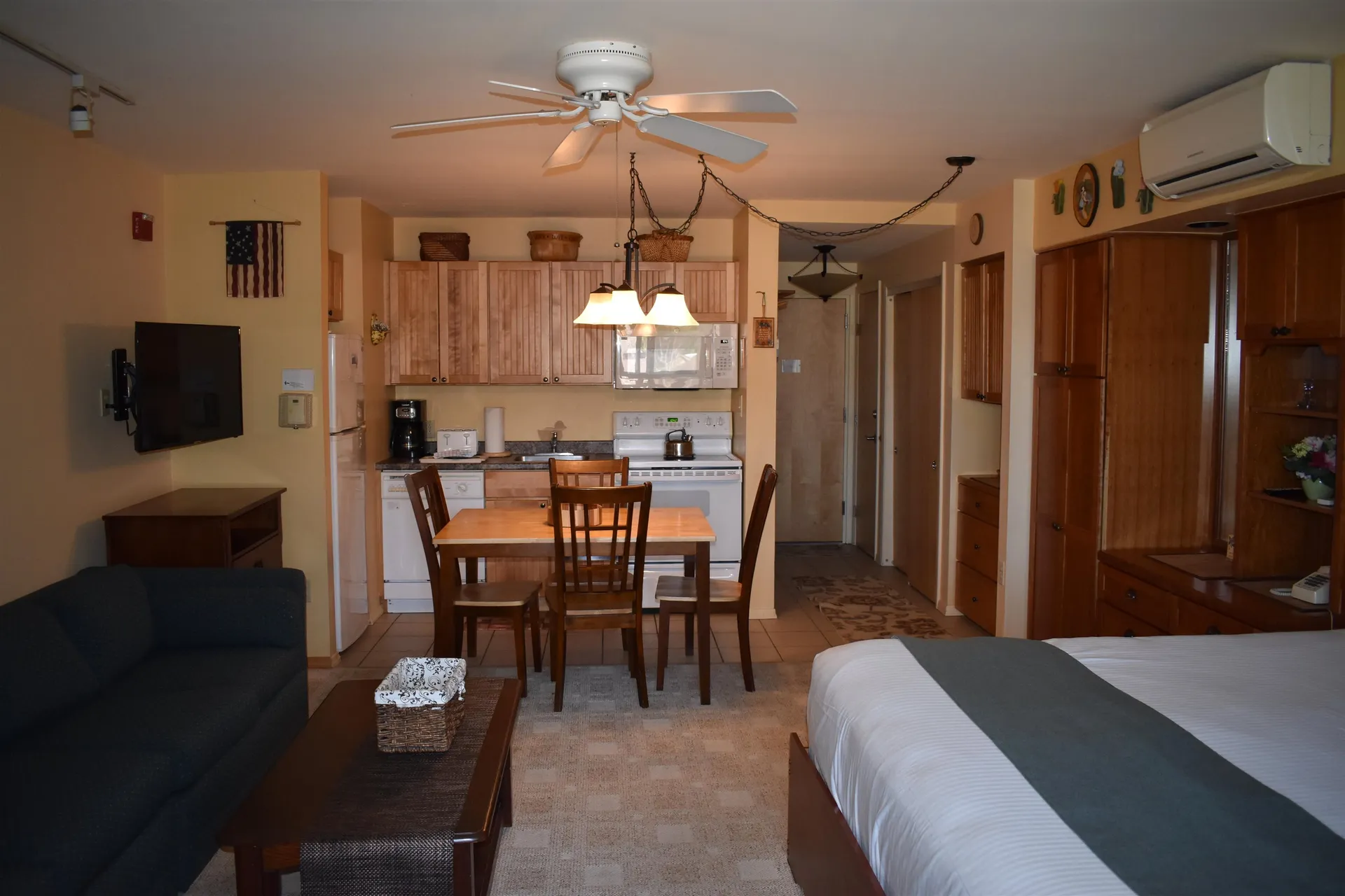 Liftside 10 At Smugglers Notch Resort Cambridge VT 05464