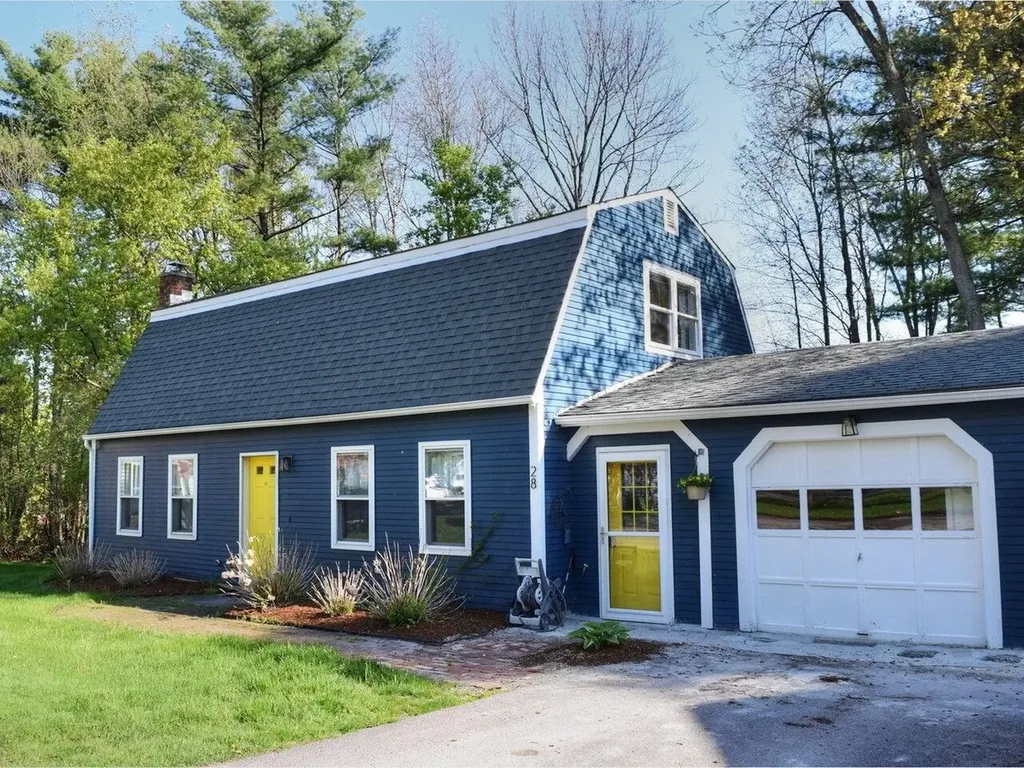 28 Red Cedar Lane Shelburne VT 05482