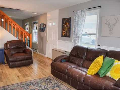 28 Red Cedar Lane Shelburne VT 05482