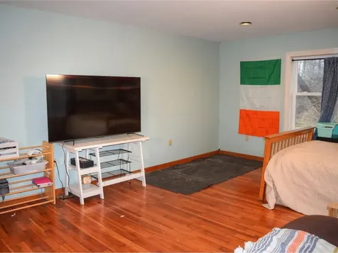 28 Red Cedar Lane Shelburne VT 05482