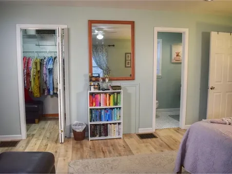 28 Red Cedar Lane Shelburne VT 05482