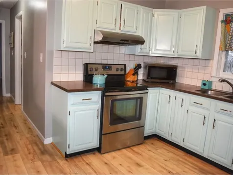 28 Red Cedar Lane Shelburne VT 05482