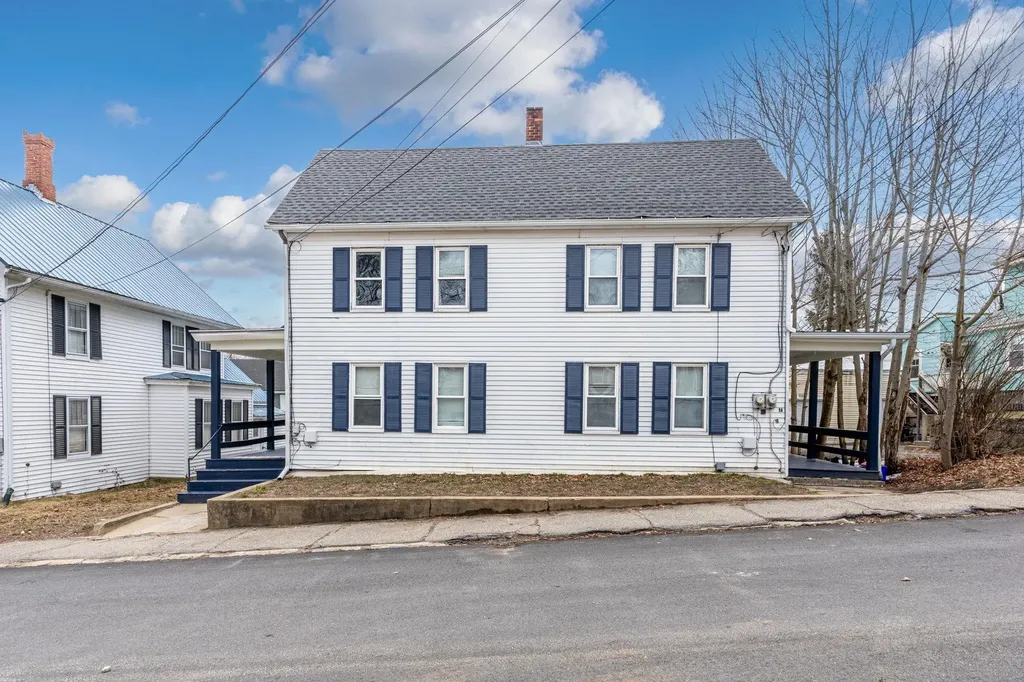 9 Silver Street Somersworth NH 03878