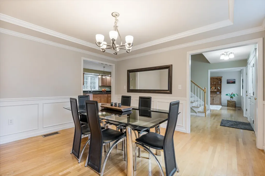 60 Mohawk Lane Brentwood NH 03833
