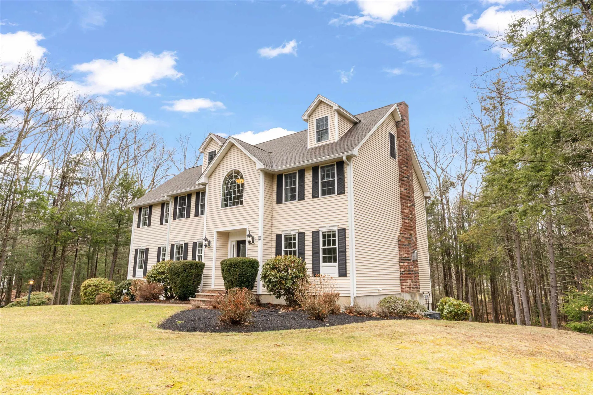 60 Mohawk Lane Brentwood NH 03833
