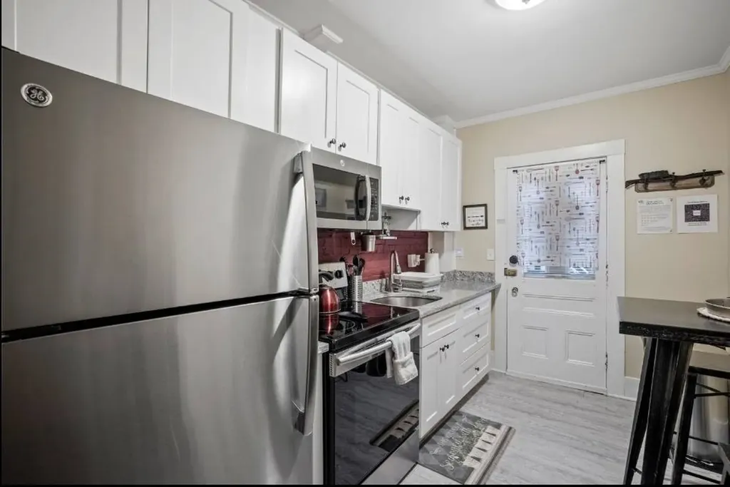 69 Middle Street Manchester NH 03101