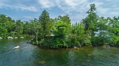 1 Little Beaver Island Meredith NH 03253