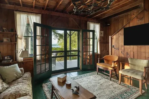 1 Little Beaver Island Meredith NH 03253