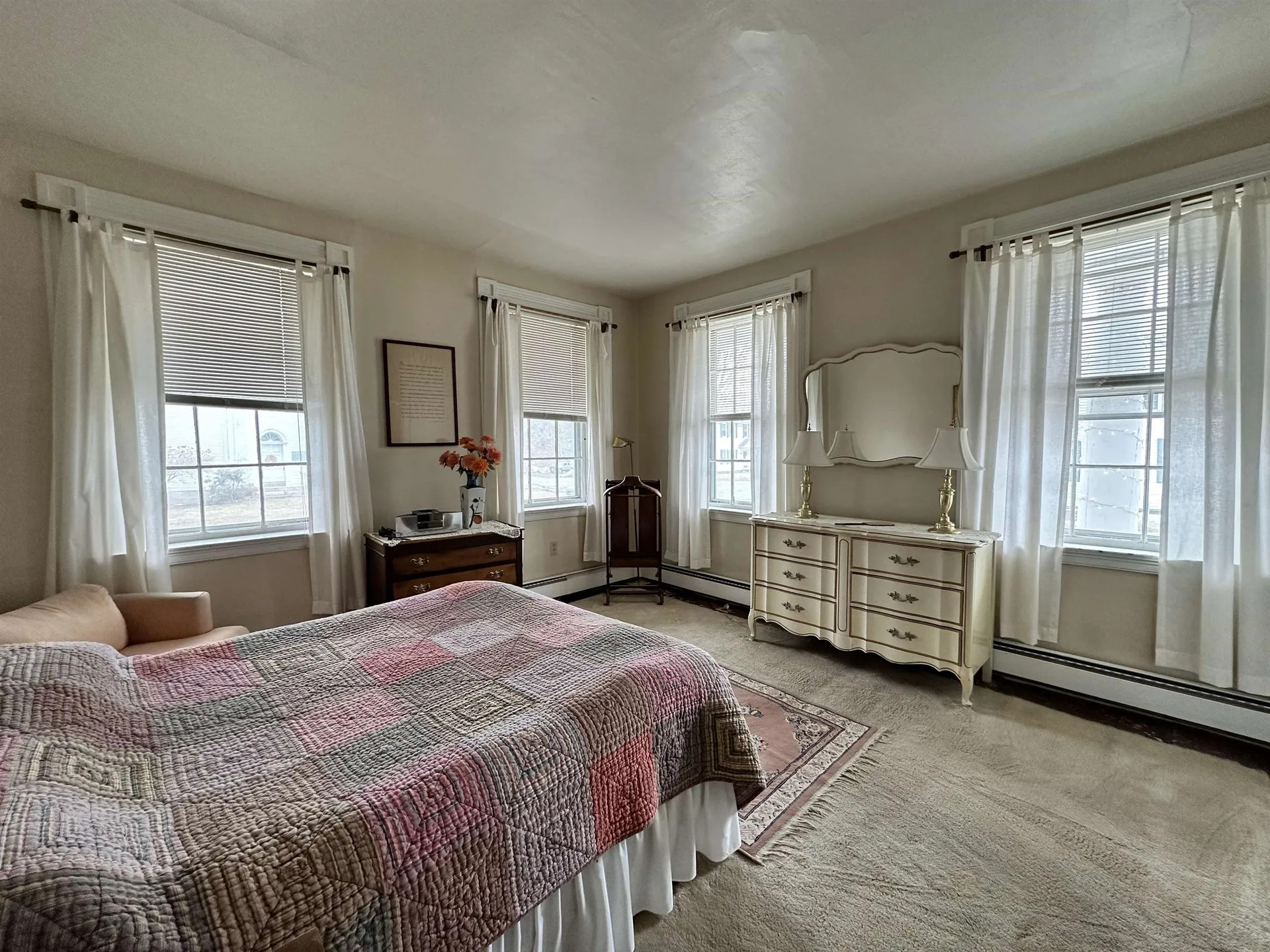 423 Main Street Chester VT 05142