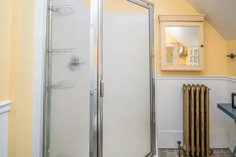 43 Courthouse Drive Guildhall VT 05906