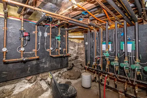 43 Courthouse Drive Guildhall VT 05906