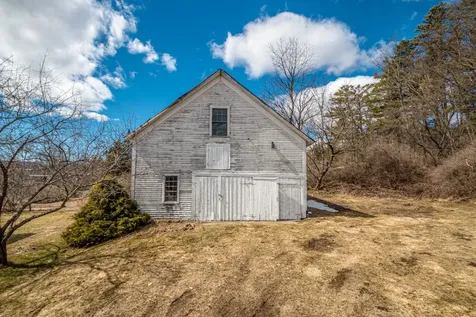 43 Courthouse Drive Guildhall VT 05906