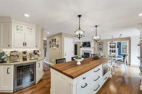 37 Greenhaven Road Salem NH 03079