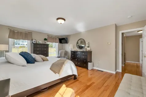 37 Greenhaven Road Salem NH 03079