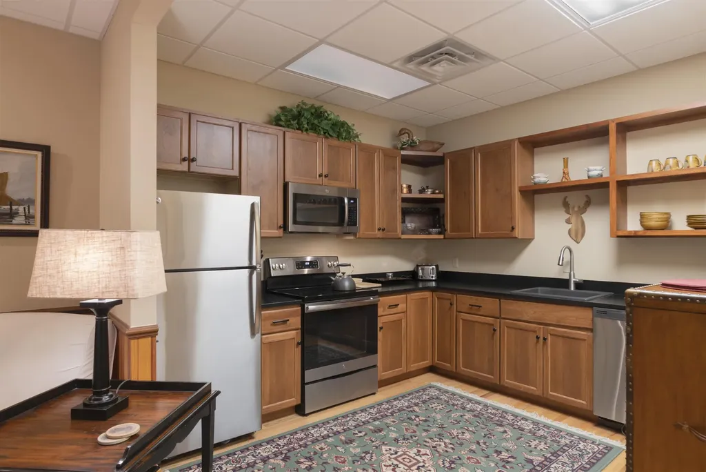 41 Glendale Place Gilford NH 03249