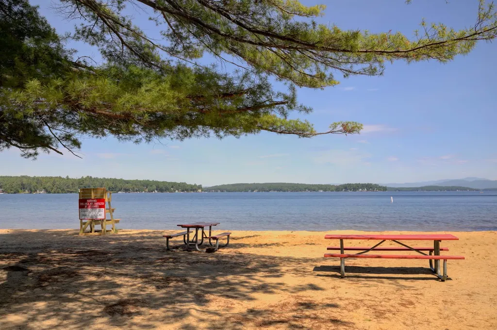 41 Glendale Place Gilford NH 03249