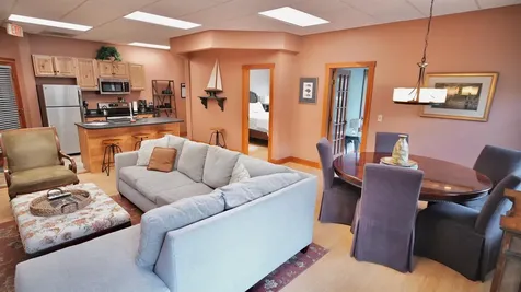 41 Glendale Place Gilford NH 03249